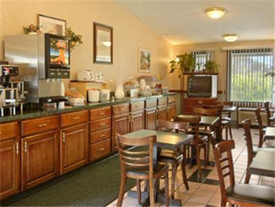 Mayfield Inn Clarion Restoran foto